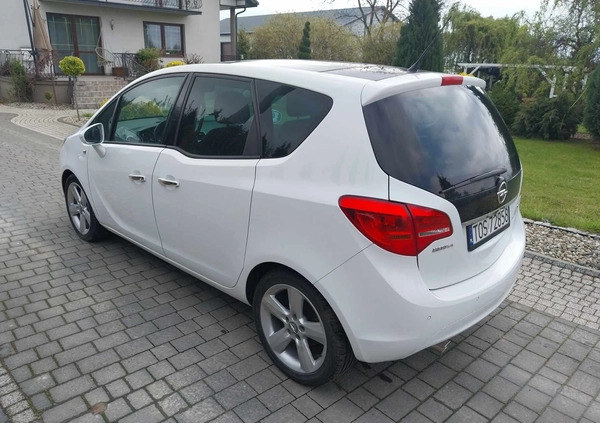 Opel Meriva cena 23900 przebieg: 151000, rok produkcji 2011 z Września małe 37